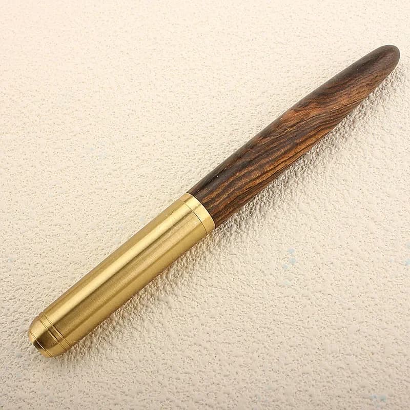 Stylo à bille rétro en métal, 0.7mm, stylos d'écriture en bois pour étudiants, stylos de calligraphie artistique, cadeaux d'affaires, fournitures de papeterie