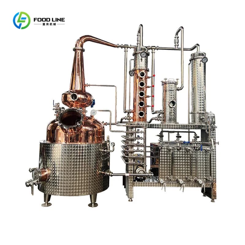 Alambic en cuivre multifonctionnel personnalisé de 300L, 500L, 1000L pour la fabrication de spiritueux de brasserie de malt
