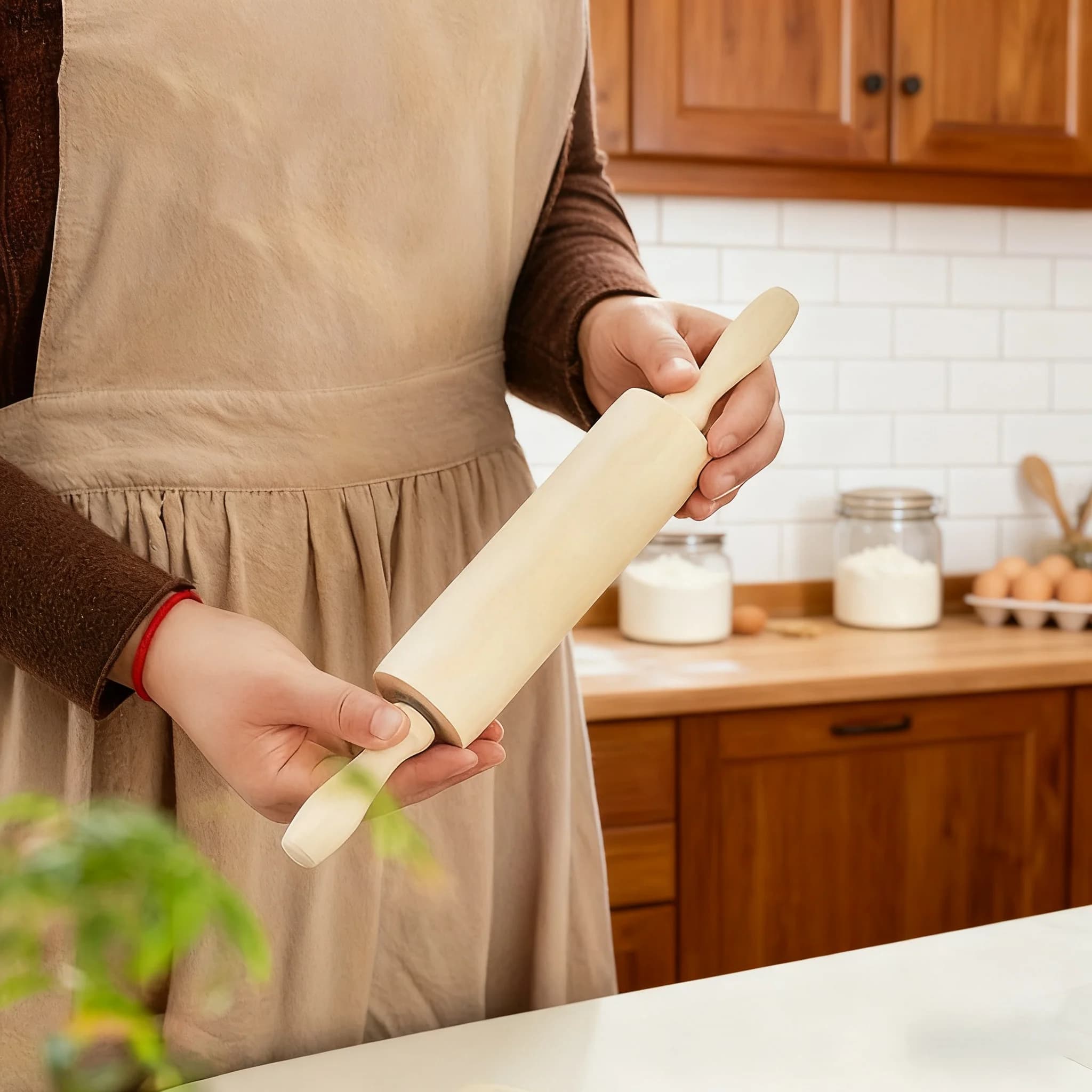 Rouleau à pâtisserie en bois massif disponible en deux tailles