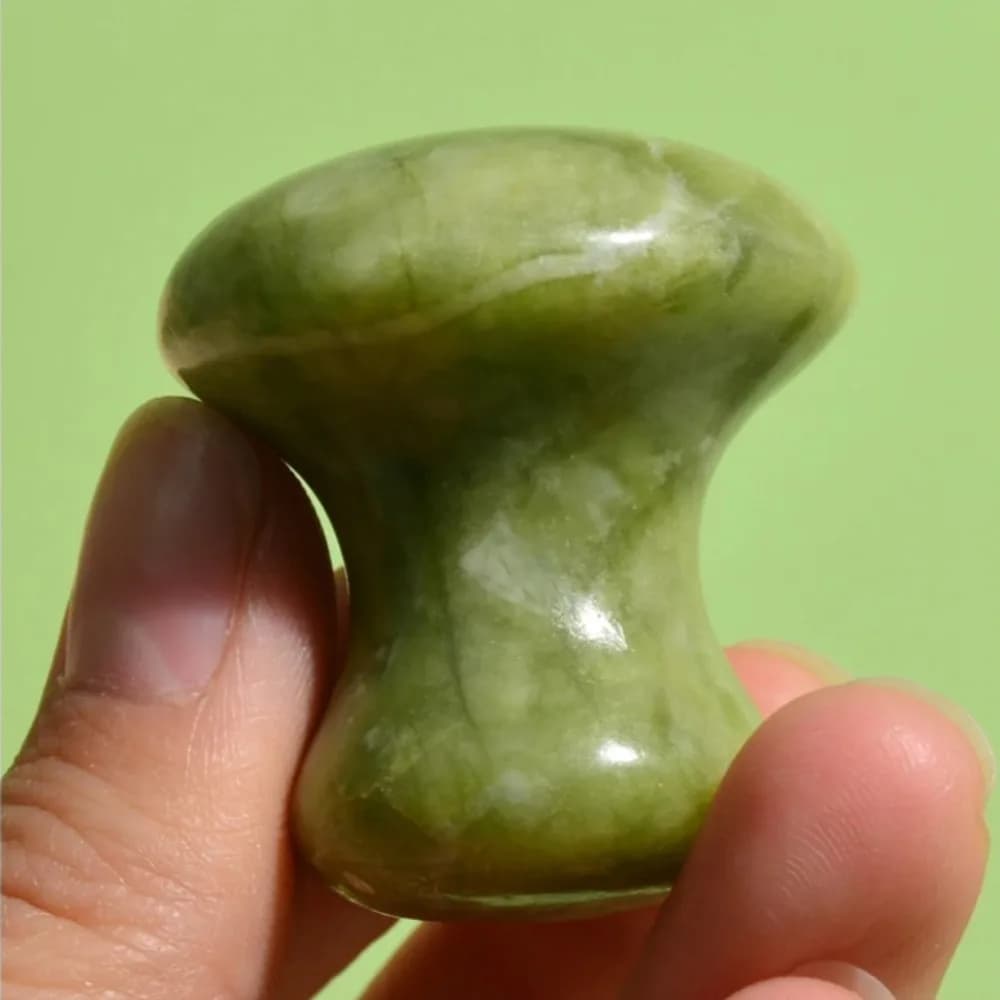 Rouleau de massage facial en pierre de quartz vert naturel, forme champignon, pour le soin des yeux et du cou, outil de beauté et de santé amincissant