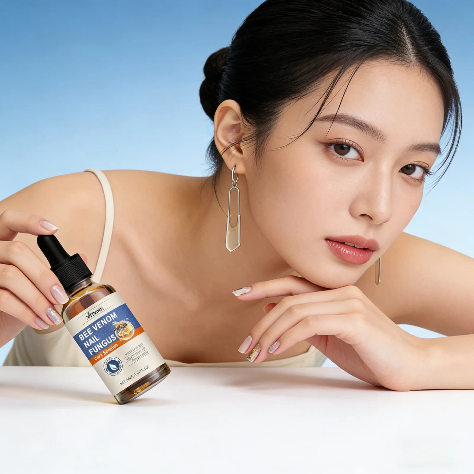 Solution de soin des ongles contre les mycoses, réparation de l'onychomycose, soin des ongles abîmés et fissurés des mains et des pieds, essence de soin des ongles 50ml