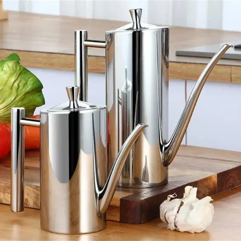 Boîte à huile en acier inoxydable 304, huile d'olive, soja aiss, pot d'huile, récipient d'assaisonnement étanche, stockage de cuisine, outil de cuisson, 500 et 700ml