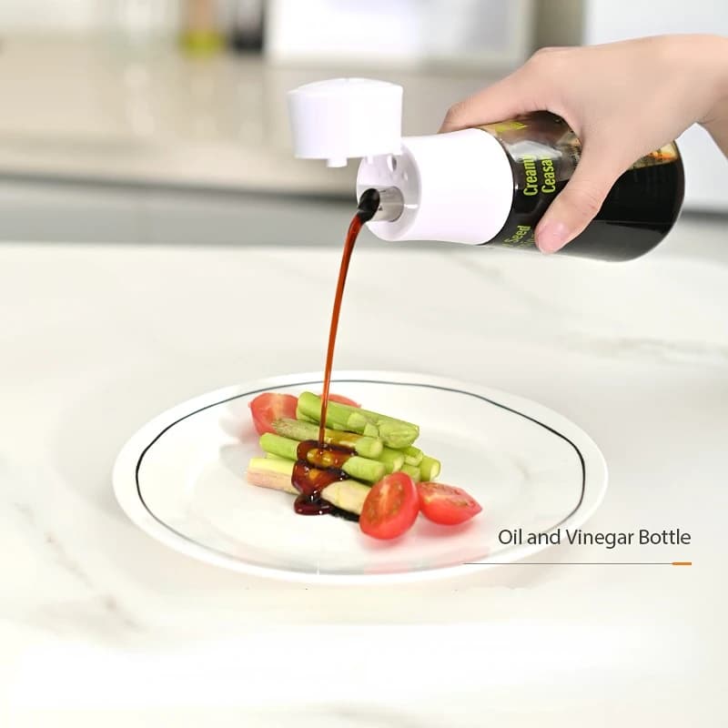 Joie salade commode bouteille de Sauce