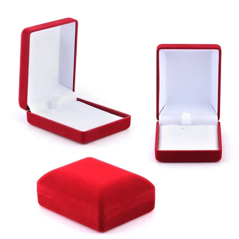 Boîte à colliers en velours