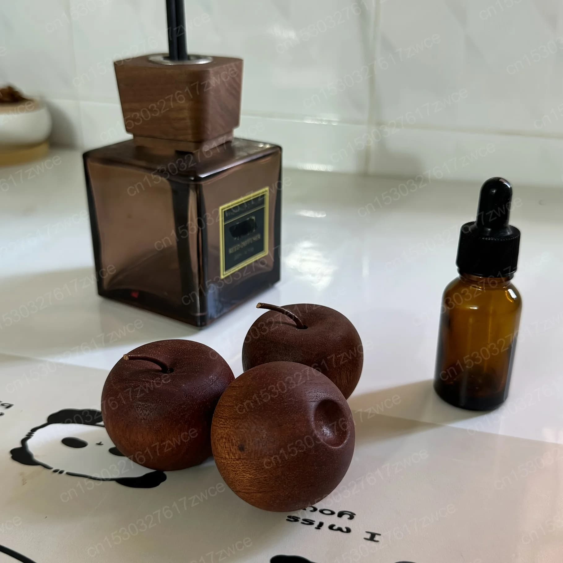 Diffuseur d'huiles essentielles Mini diffuseur d'arôme en bois Apple Shabili, désodorisant de décoration de chambre à coucher de voiture à Texture naturelle, cadeau de Festival