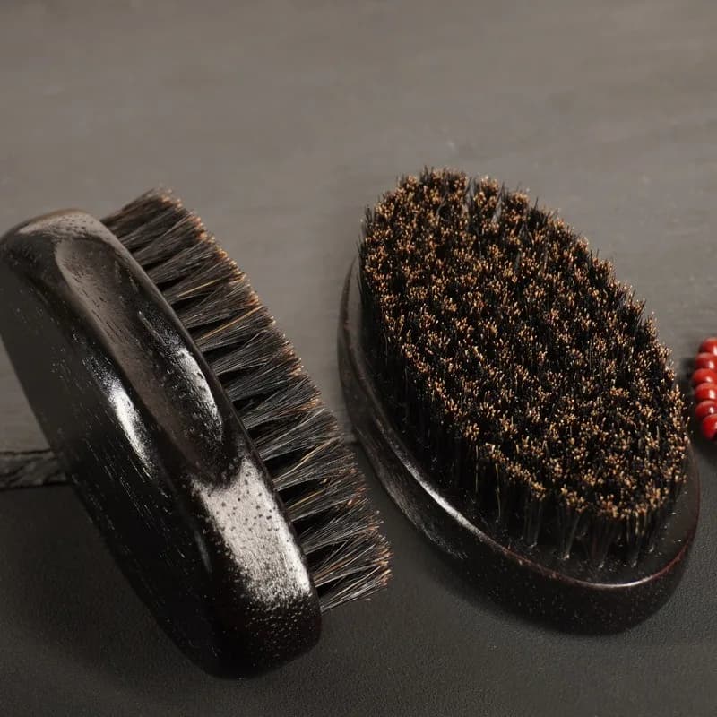 Brosse coiffante à tête d'huile vintage pour hommes – Brosse à poils en bois pour le toilettage des cheveux et de la barbe, nettoyage en profondeur et contrôle du volume