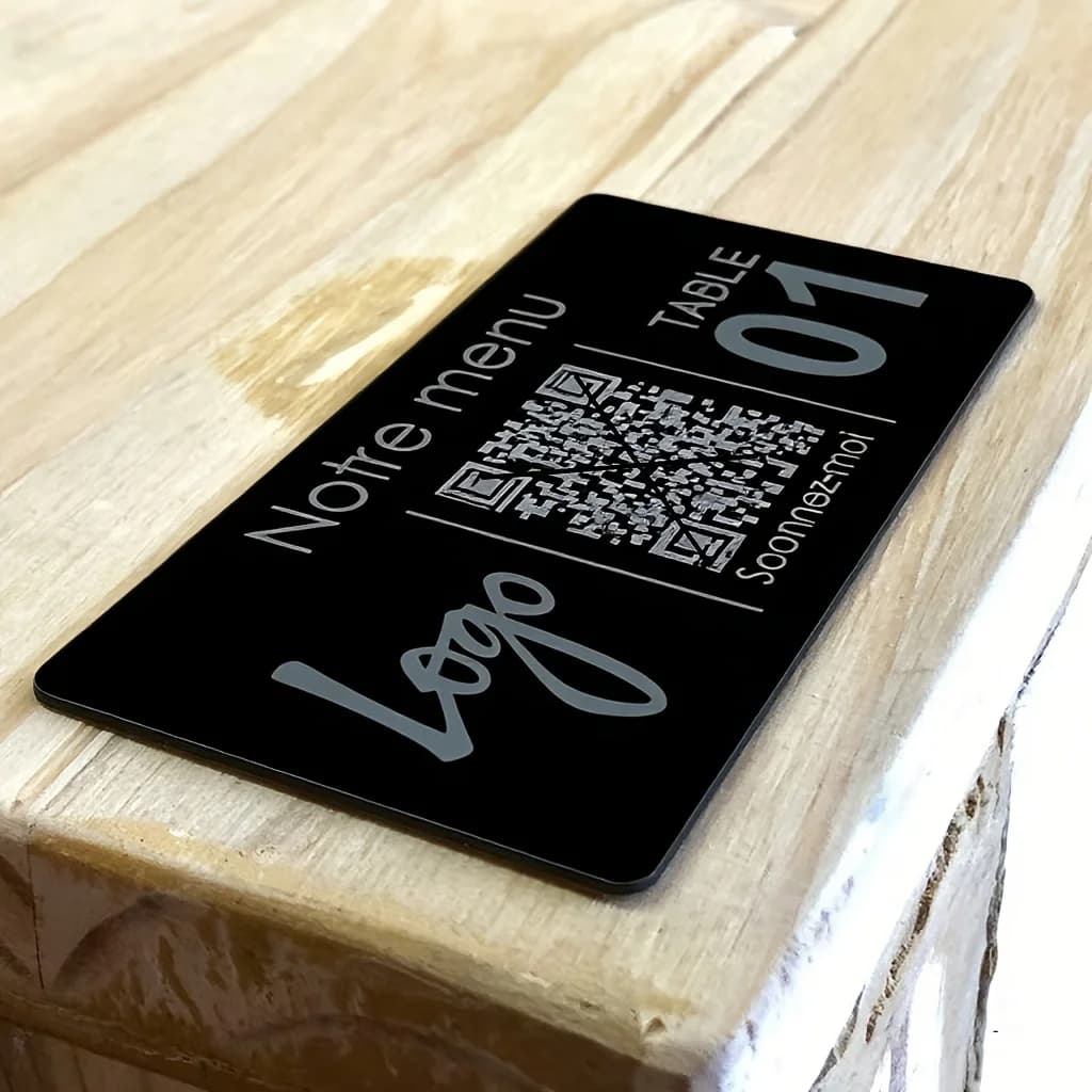 Plaque personnalisée avec code QR gravé - Panneau imperméable