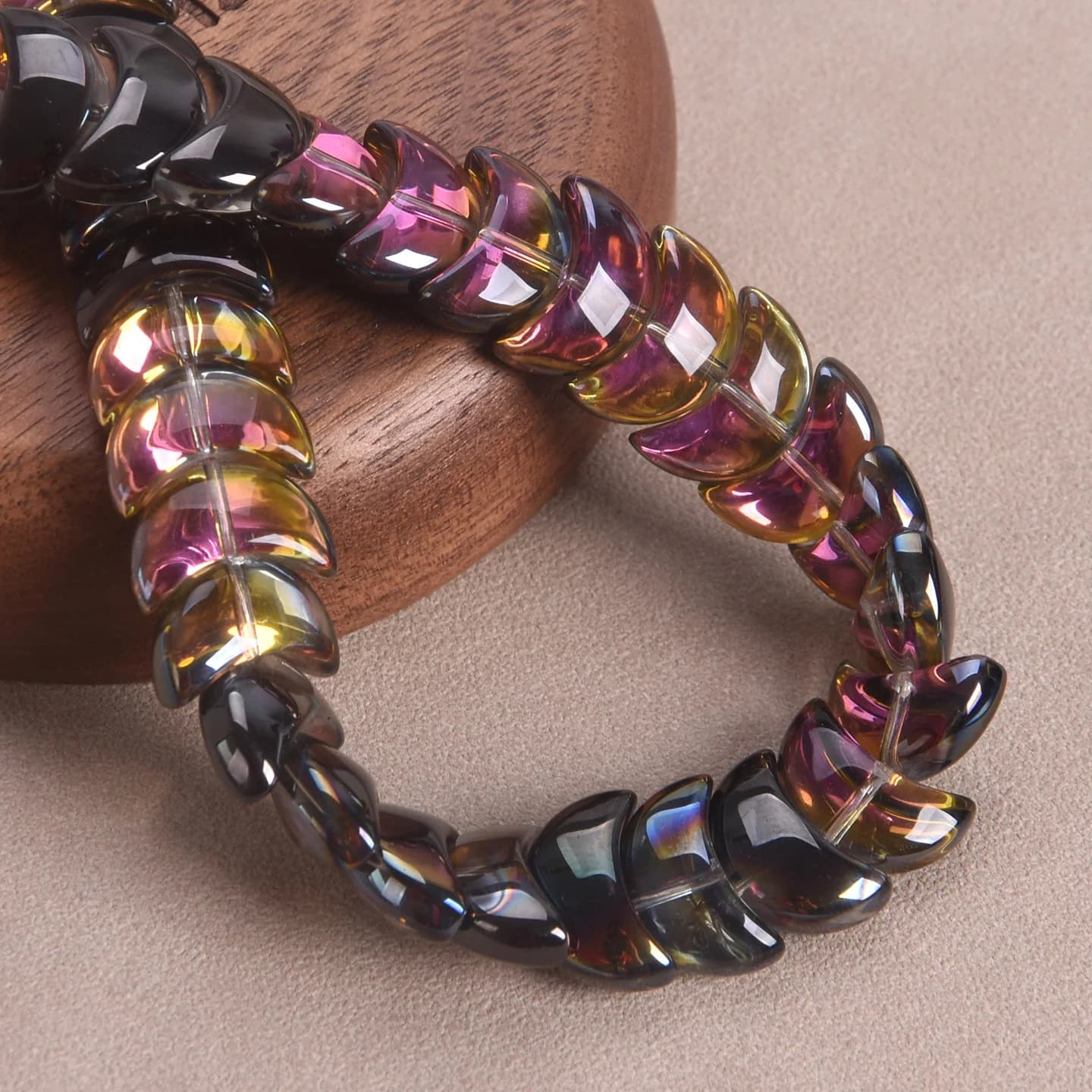 10 pièces en forme de croissant de lune 14x9mm perles en verre de cristal plaqué coloré en vrac pour la fabrication de bijoux résultats d'artisanat de bricolage