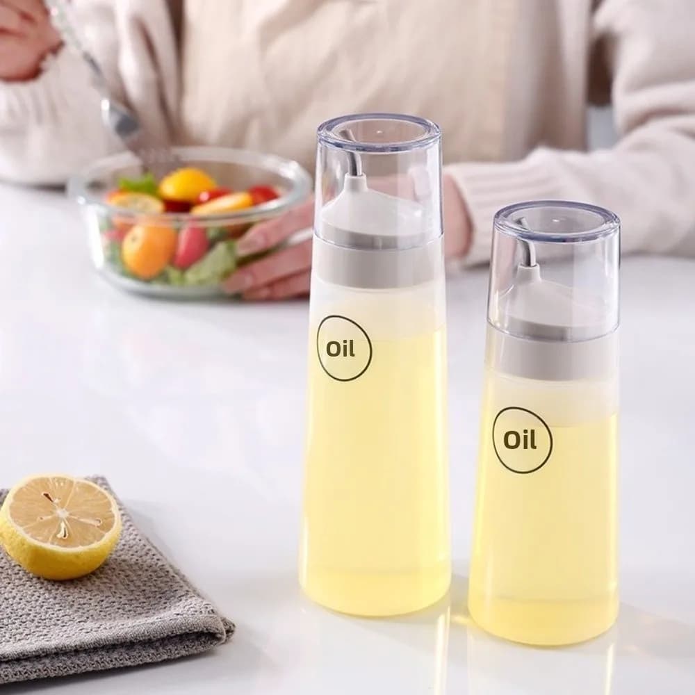 Bouteille à condiments en plastique pratique