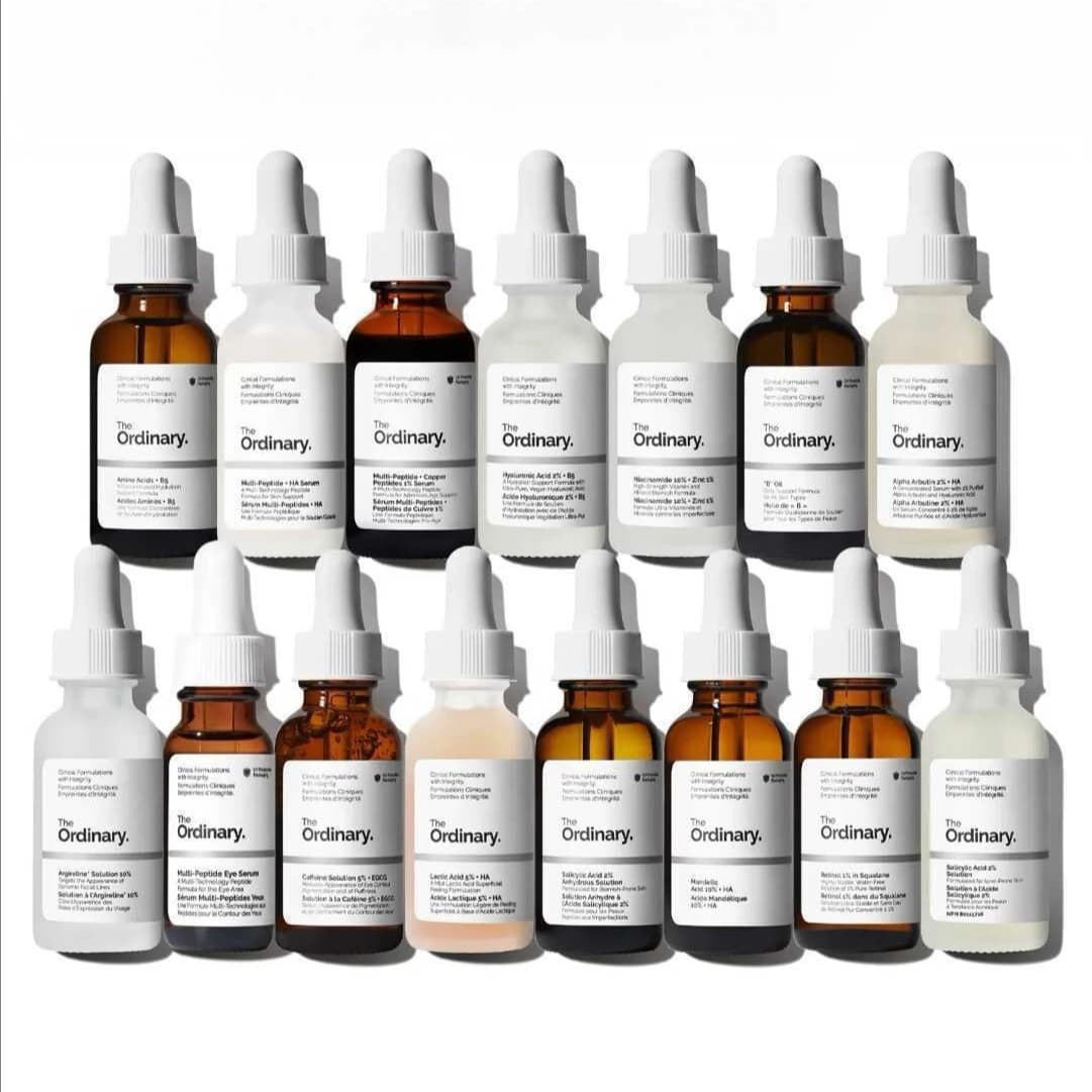 Les ensembles ordinaires de soins de la peau sérum Niacinamide