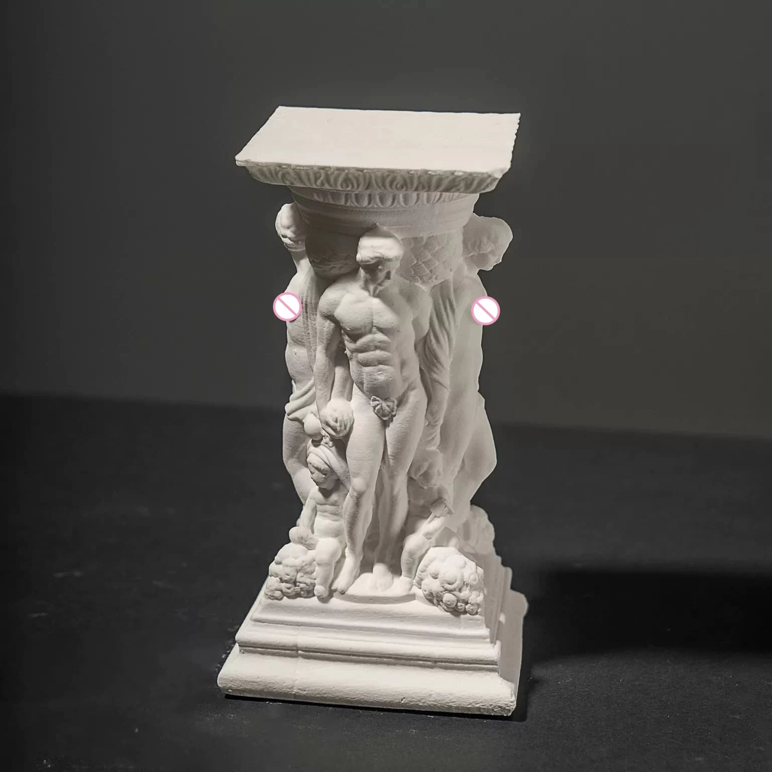 Diffuseur d'arôme de colonne romaine baroque en gypse-ornement de sculpture figurale fabriqué à la main pour la décoration de bureau, pièce d'art de collection