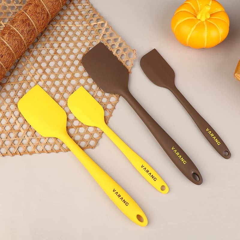 Spatule antiarina en silicone pour poupée à crème