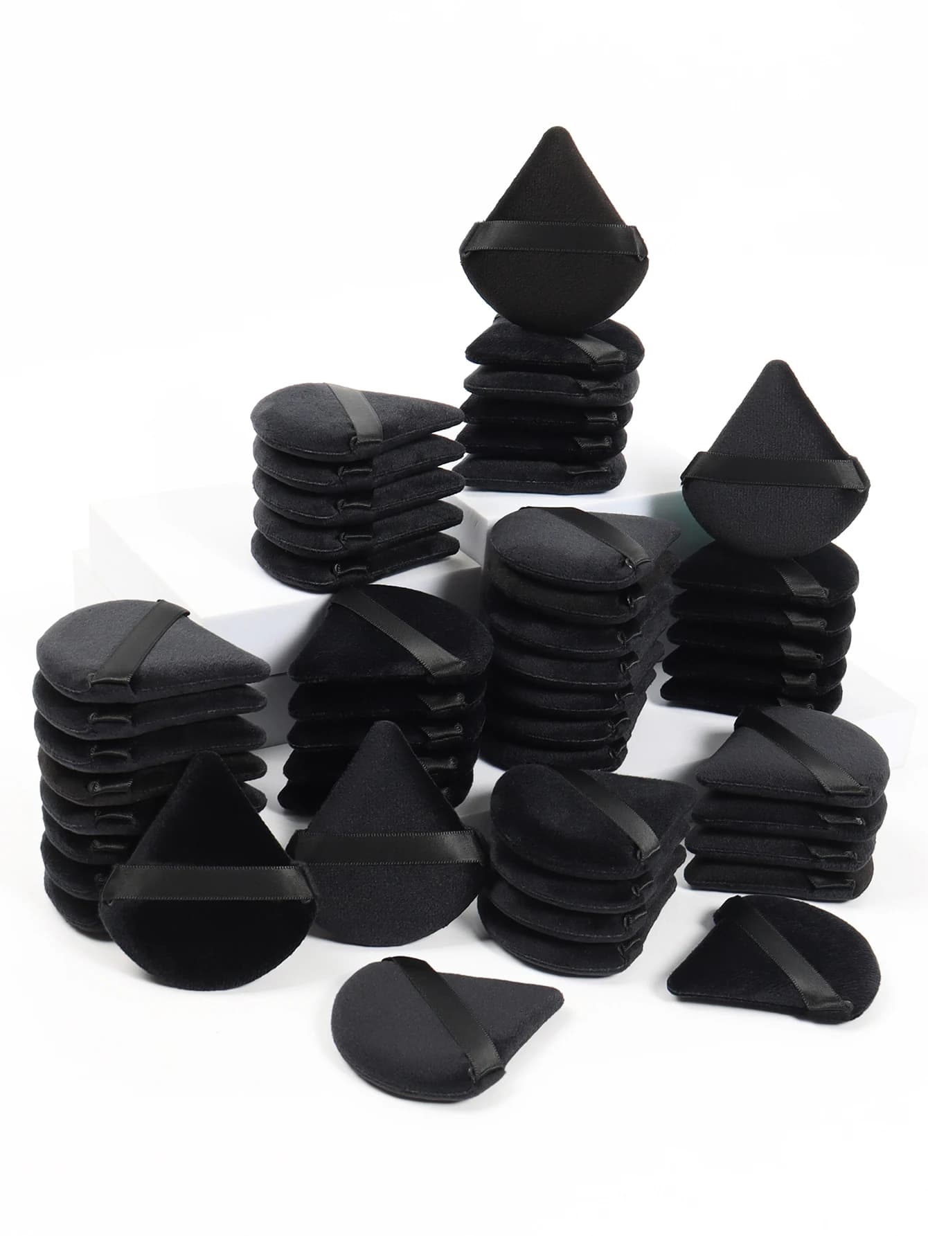 Triangle noir bouffée de poudre éponge de maquillage pour le visage doux velours cosmétiques bouffée mélangeur beauté fond de teint maquillage éponge accès au maquillage