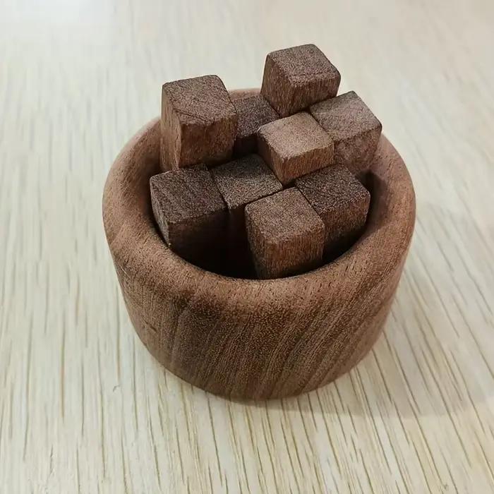 Diffuseur d'aromathérapie créatif en bois avec conteneur d'huiles essentielles