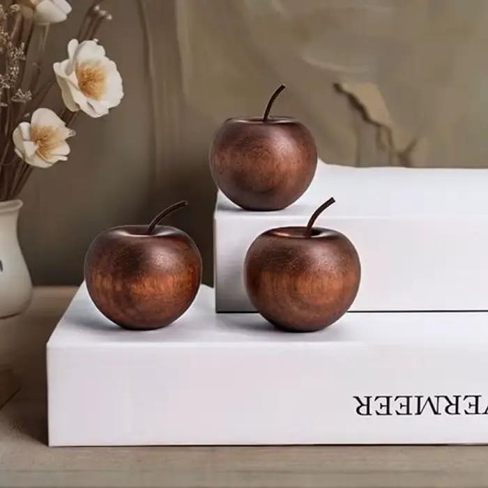 Diffuseur d'huiles essentielles en bois en forme de pomme