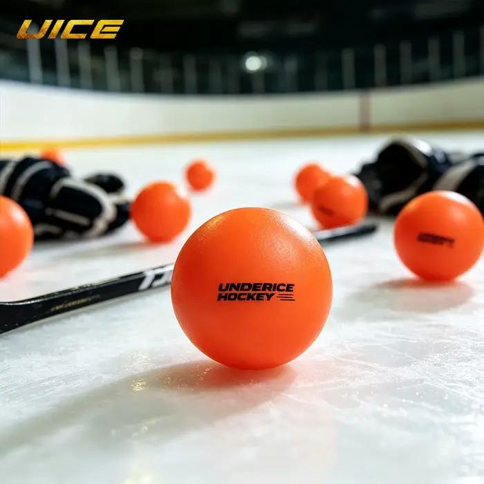 Lot de 4 balles de hockey sur roulettes, rondelles de hockey sur glace, balles d'entraînement en caoutchouc résistantes à l'usure pour la pratique sur route, balles d'entraînement pour l'équipe de hoc