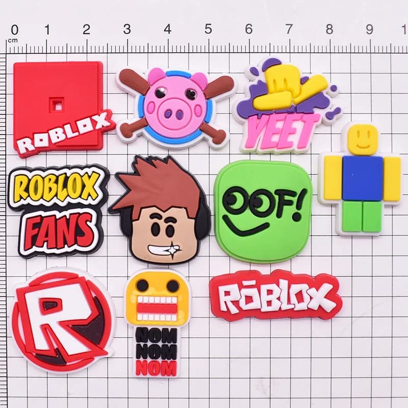 Nouveaux breloques créatives ROBLOX Crocs, accessoires de chaussures détachables DIY, décorations de