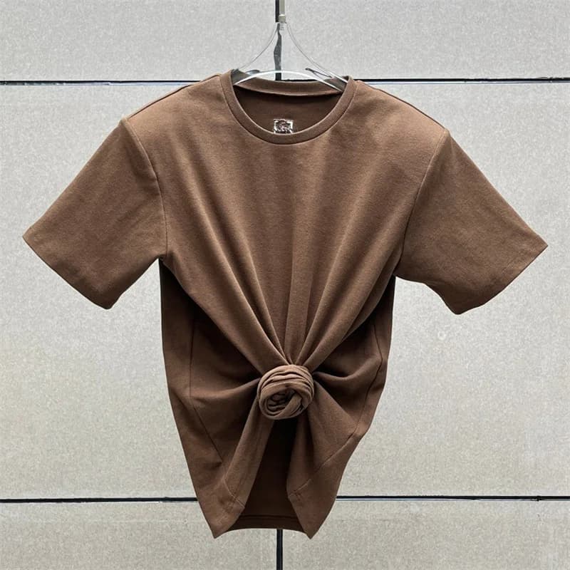 T-shirt femme 2025 été nouveau haut à manches courtes tricoté élastique fleur 3D décoré col rond pull pur coton haut court