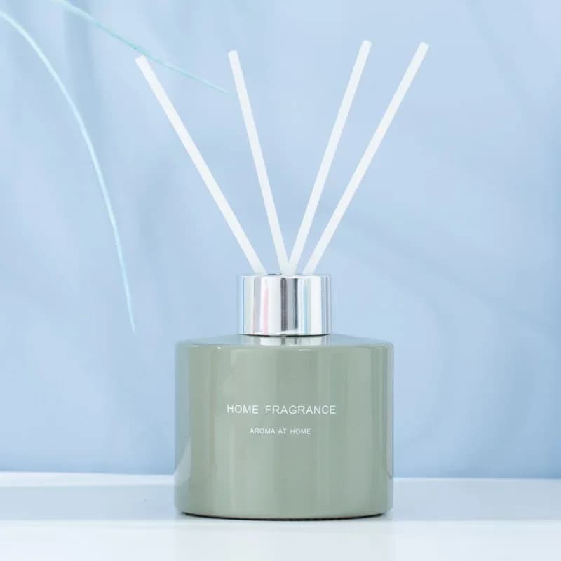YXYMCF-Ensembles de diffuseur de parfum de roseau de ménage d'aromathérapie, désodorisant, diffuseur de chambre à coucher, ornements de bouteille, huile essentielle de toilette