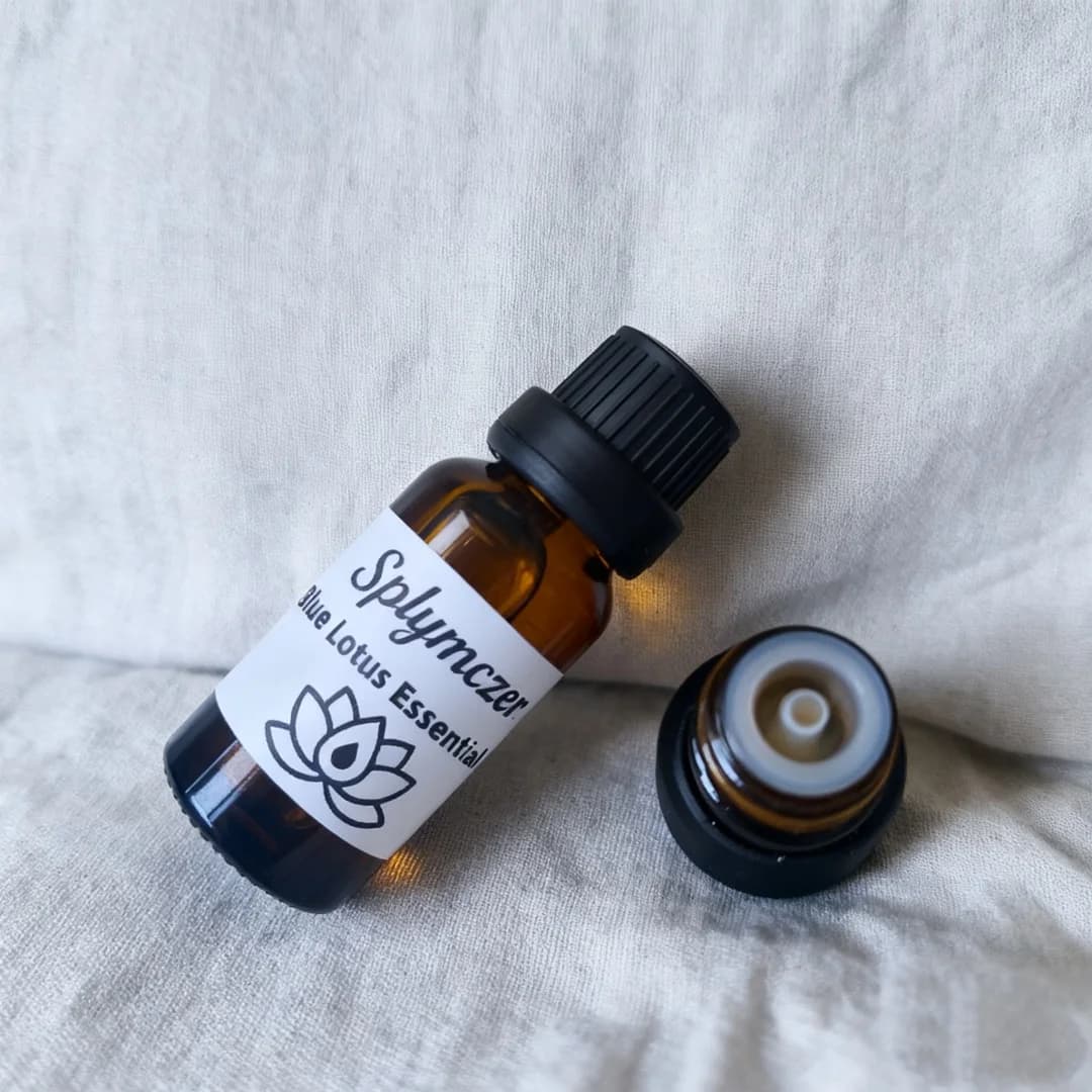 Huile de Lotus bleu naturel d'aromathérapie pour un sommeil profond et une pression relaxante, purifiant les soins de la peau et la fabrication de bougies de savon de parfum à la maison
