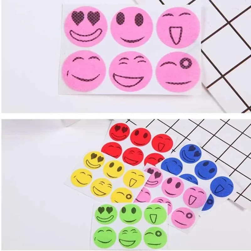 Patchs Autocollants Répulsifs Moustiques aux Huiles Essentielles Naturelles à Motifs de Dessins Animés pour Enfants et Adultes, Utilisation Intérieure et Extérieure, Couleurs Aléatoires