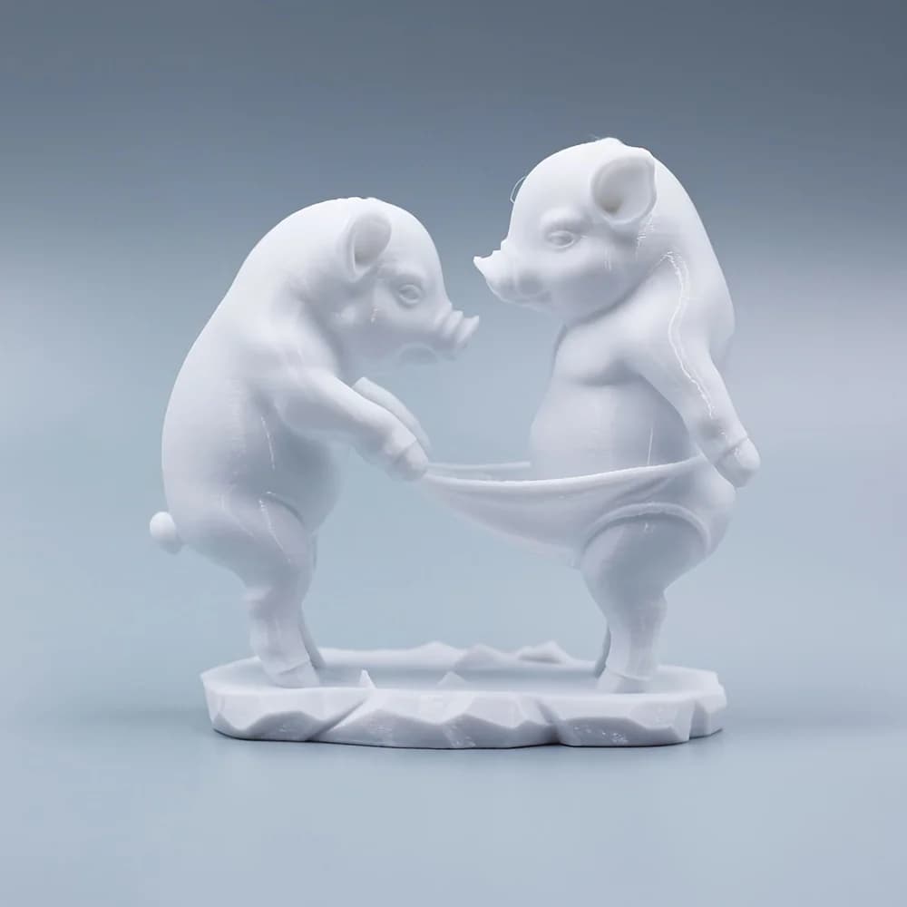Une jolie figurine de cochon de dessin animé, une pièce décorative pour les festivals, parfaite comme cadeau de vacances.
