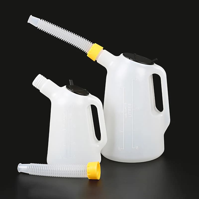 Pot à huile en plastique translucide à Long col, pichet de mesure d'huile automobile de grande capacité 2/3/5 litre avec bec verseur