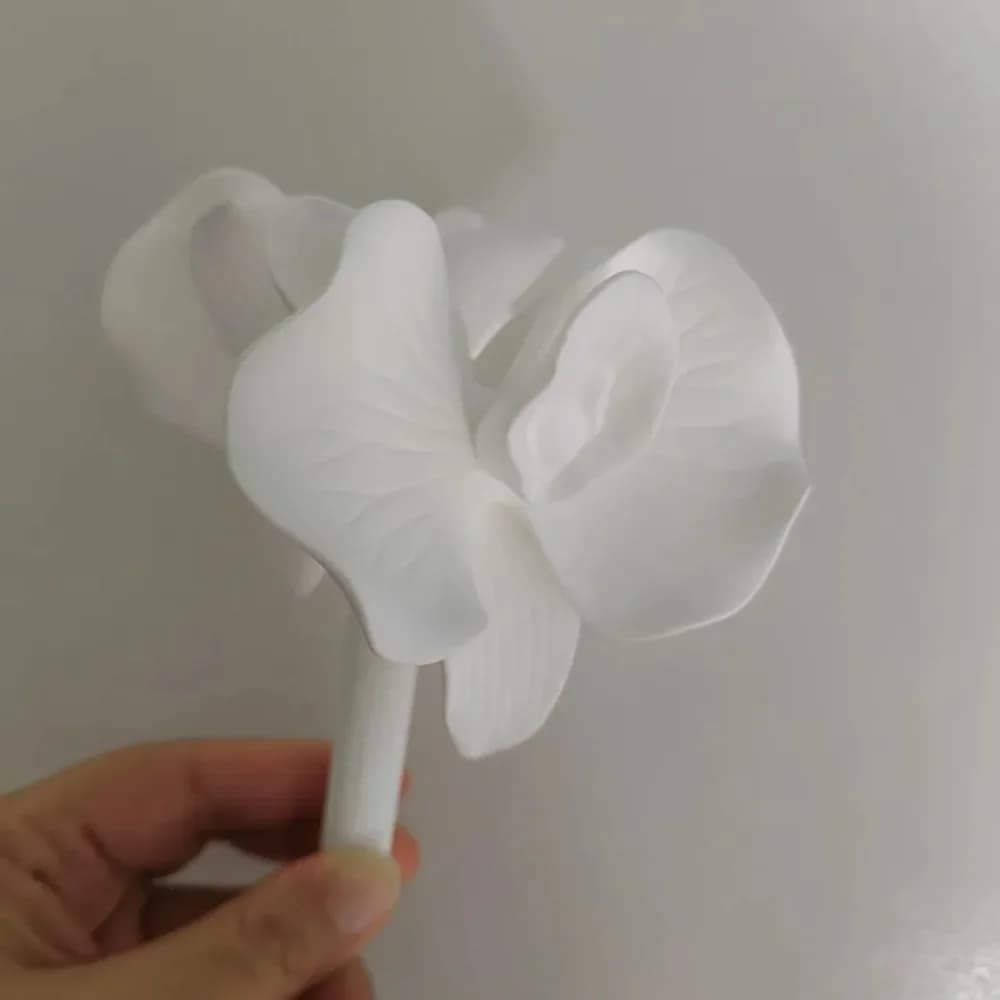 Diffuseur de fleurs d'orchidée en céramique à double tête, fleur en céramique blanche artisanale de qualité supérieure pour la décoration de la maison et les cadeaux