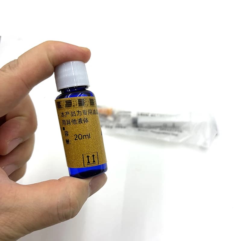 Huile spéciale pour générateur de fumée 20ml, huile de fumée pour pulvérisateur de tunnel à vent, adaptée aux modèles de télécommande, extracteur de fumée, mini fumeur, pièces DIY