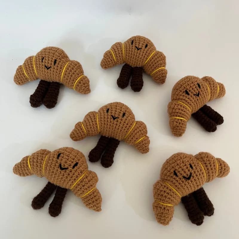 Poupée Croissant au Crochet faite à la main
