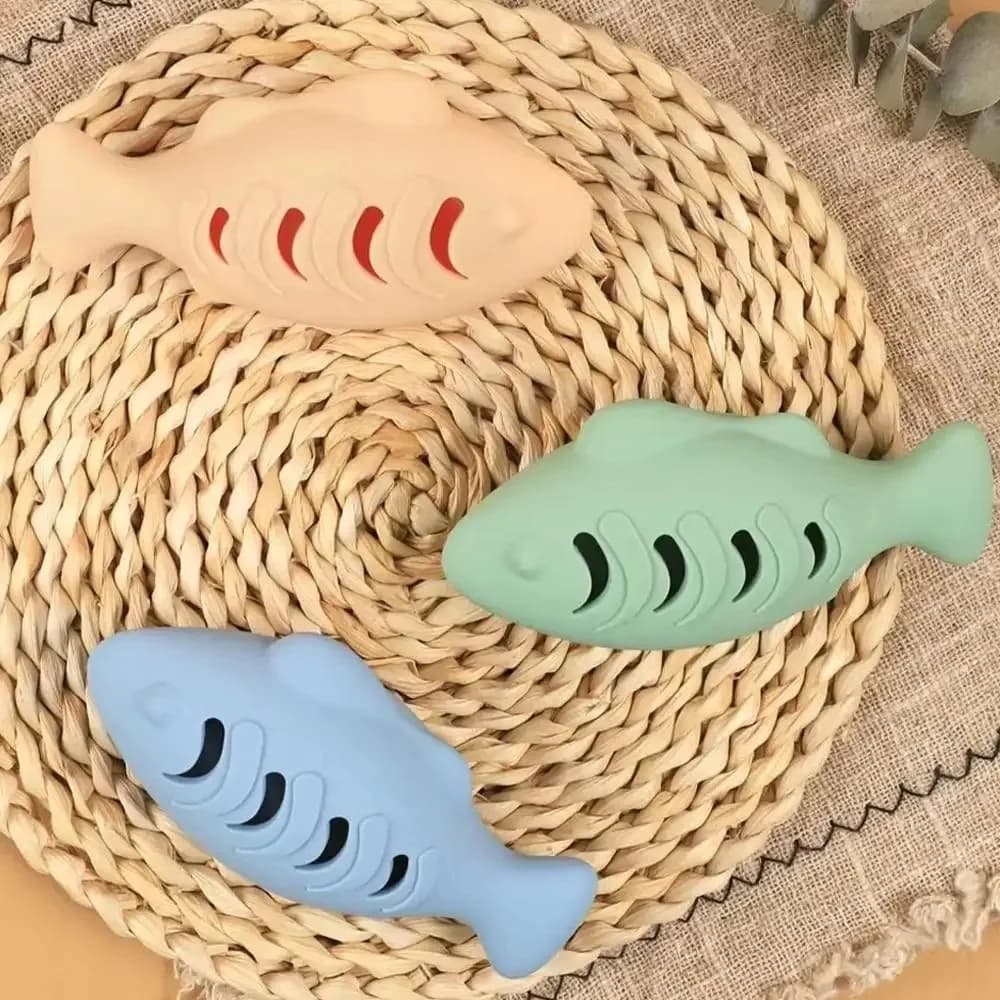 Jouet pour chat en silicone en forme de poisson
