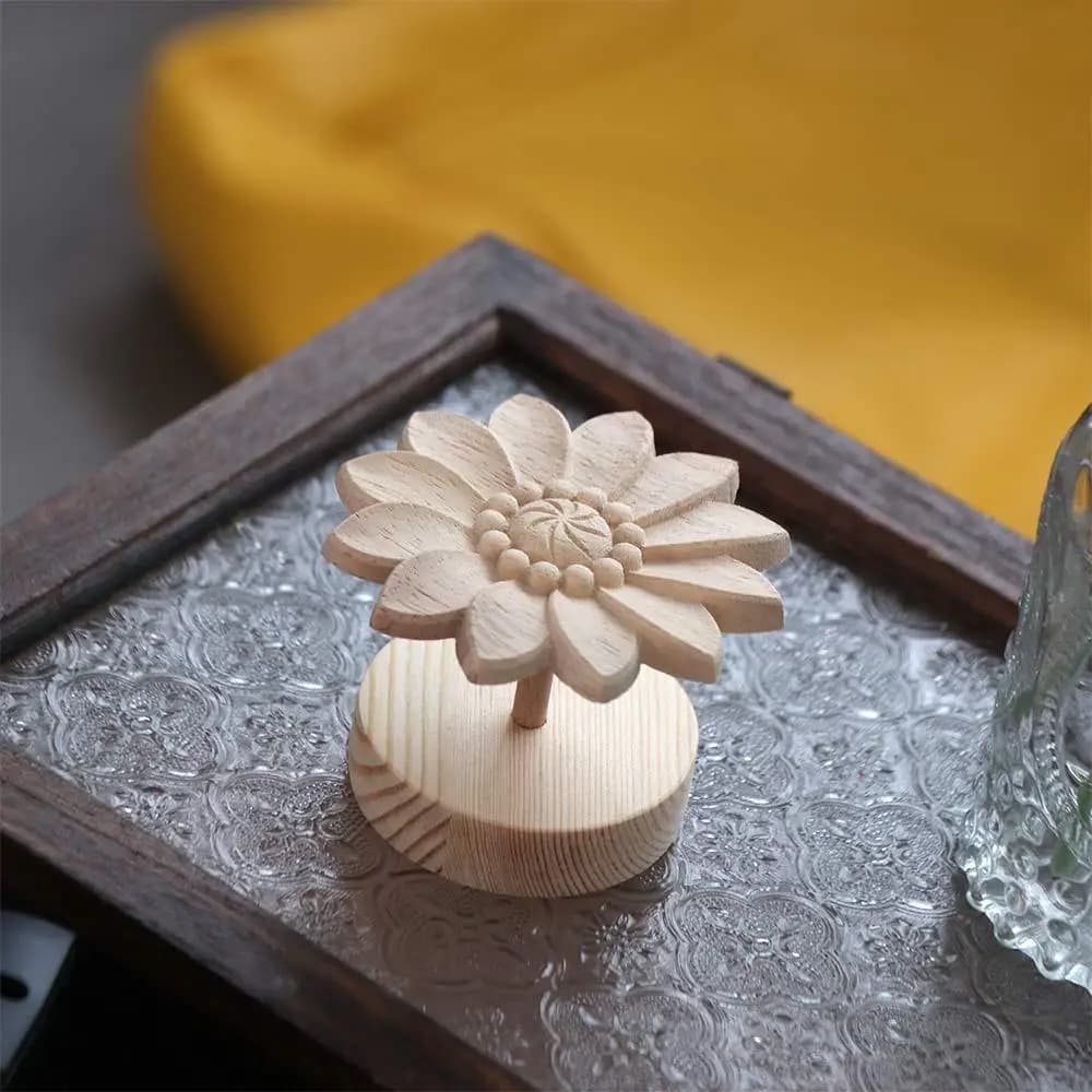Diffuseur d'huiles essentielles marguerite en bois