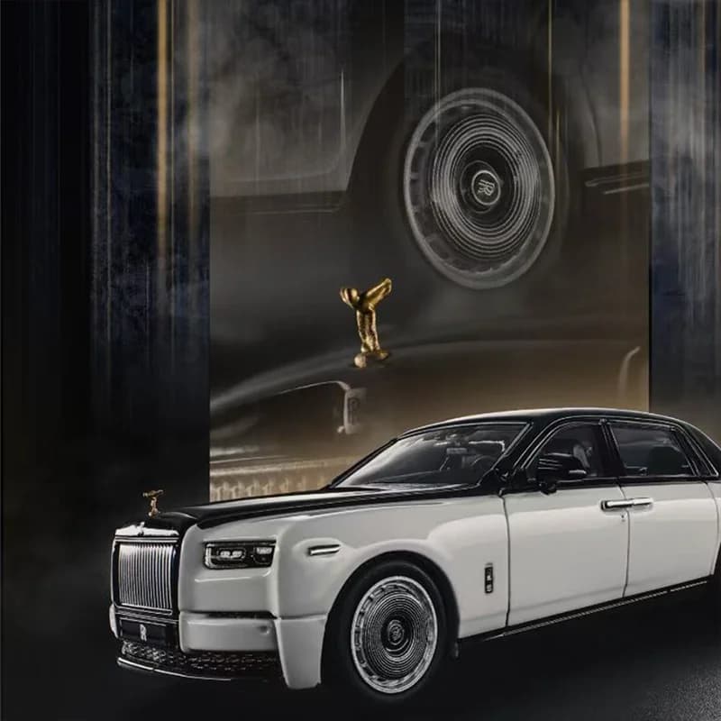 Modèle de voiture en alliage moulé sous pression Banana Rolls Royce Phantom 8th Series Ii