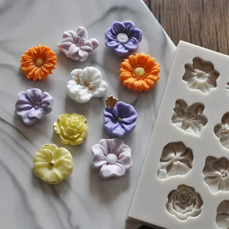 Mini moules créatifs mignons en forme de fleurs de roses de tournesol, moule en Silicone pour gâteau, différentes combinaisons de fleurs, outils de moule à chocolat à faire soi-même