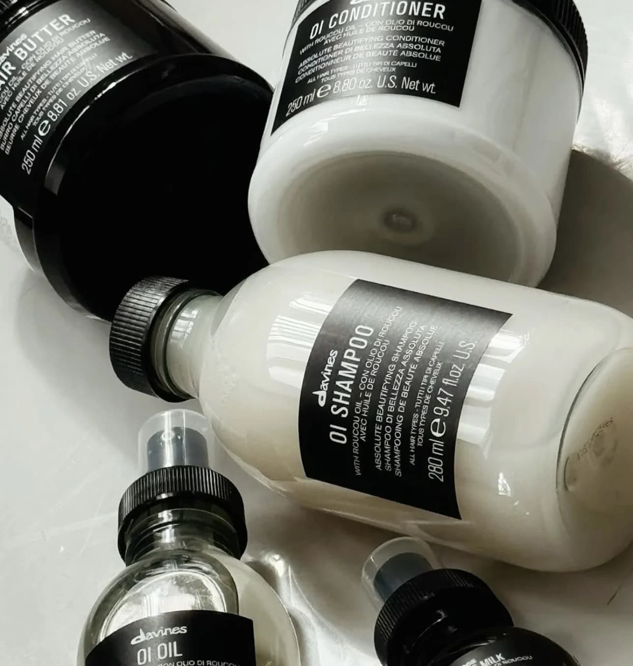Davines OI Hair Shampoo Conditioner Series Set – Soin Capillaire Essentiel : Huile de Roucou OI Nourrissante, Réparatrice, pour des Cheveux Doux et Sains, et Lait Capillaire pour le Cuir Chevelu
