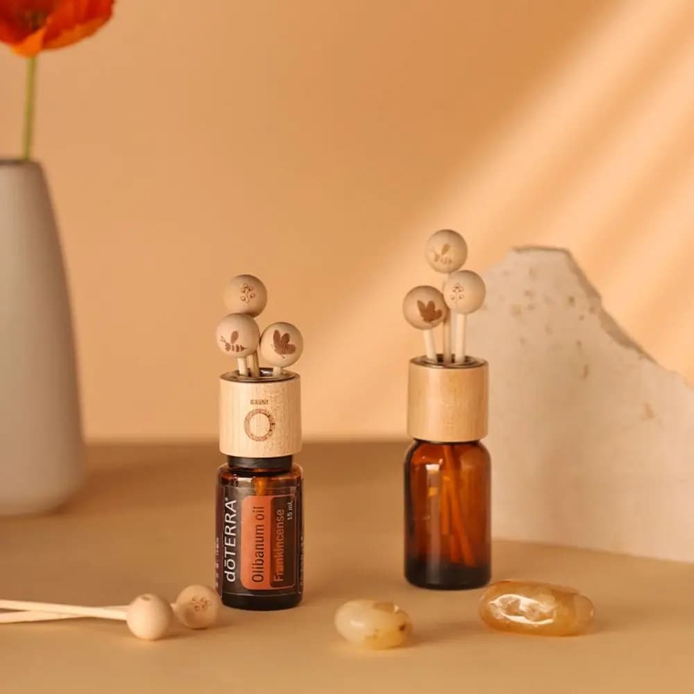 Couvercle boule en bois pour bouteille d'huile essentielle