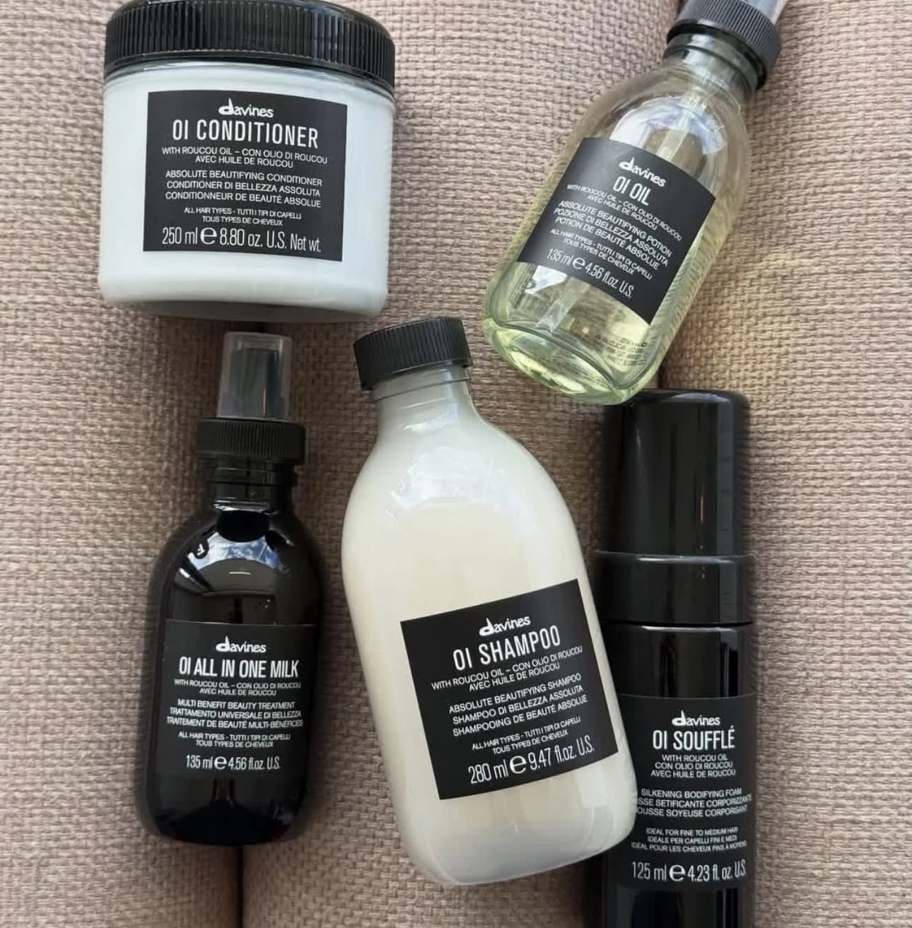 Davines OI Hair Shampoo Conditioner Series Set – Soin Capillaire Essentiel : Huile de Roucou OI Nourrissante, Réparatrice, pour des Cheveux Doux et Sains, et Lait Capillaire pour le Cuir Chevelu
