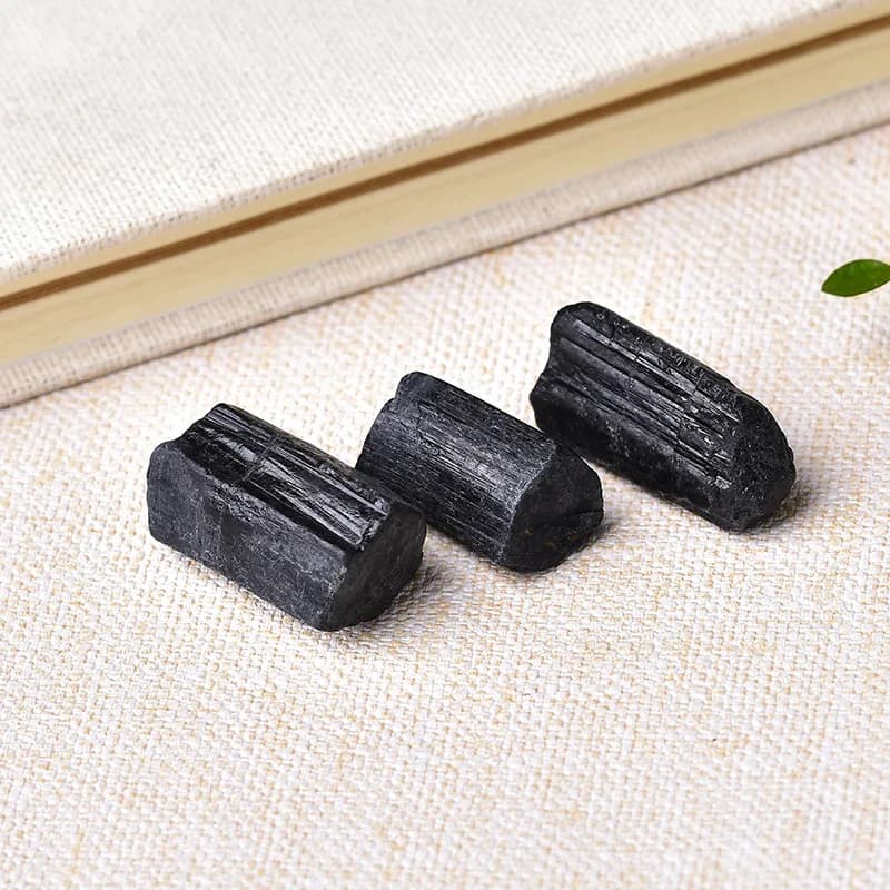 Tourmaline noire naturelle, minerai irrégulier, pierre de cristal minéral, Quartz brut, spécimen d'enseignement, ornements de pierres précieuses, cadeau