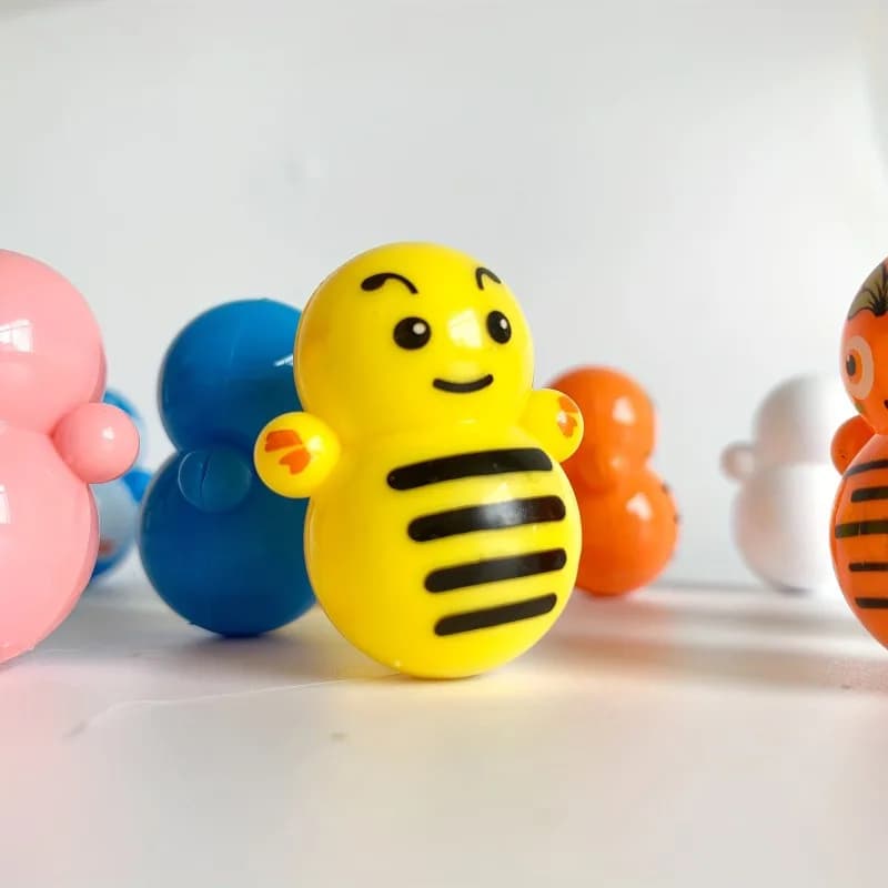 3 à 100 jouets roulants pour chat