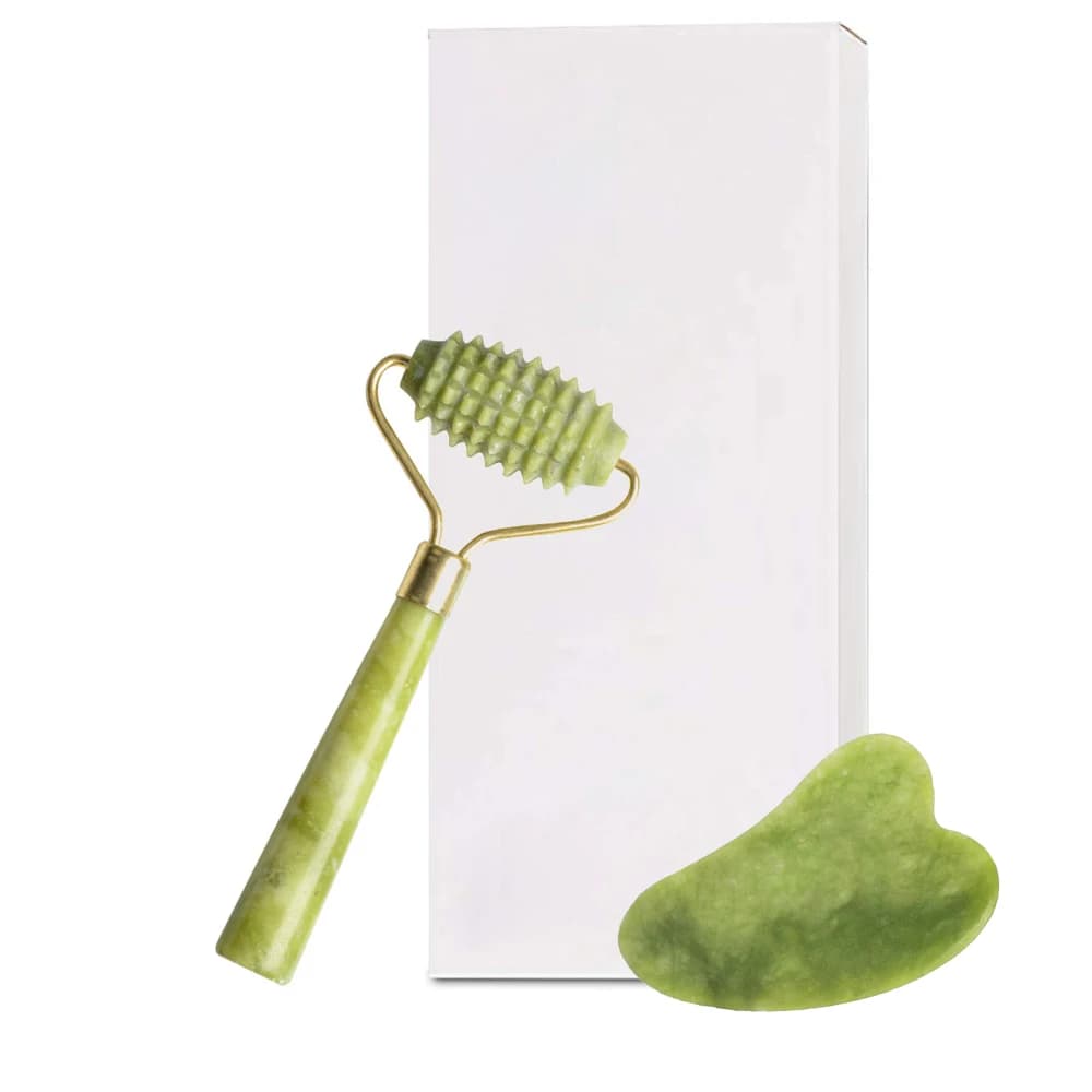 Masseur facial à rouleau de jade de quartz naturel avec planche guasha, kits vert rose noir pour massage au rouleau du visage et du cou