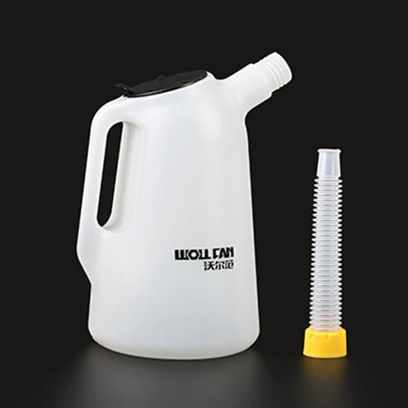Pot à huile en plastique translucide à Long col, pichet de mesure d'huile automobile de grande capacité 2/3/5 litre avec bec verseur