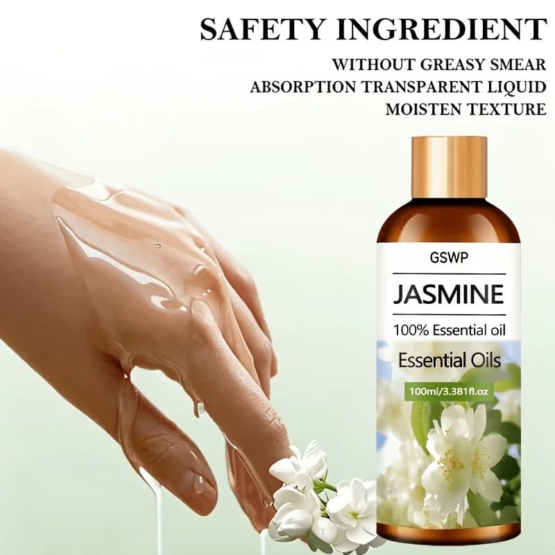 Huile Essentielle Hydratante au Jasmin GSWP, procure une hydratation intense et un contrôle visible de l'excès de sébum, rafraîchissante et non grasse. 100/200ml