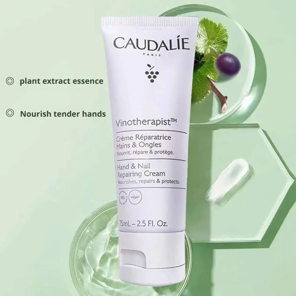 Crème réparatrice pour les mains Caudalie avec beurre de karité et huile de pépins de raisin, crème apaisante et hydratante non grasse pour les mains
