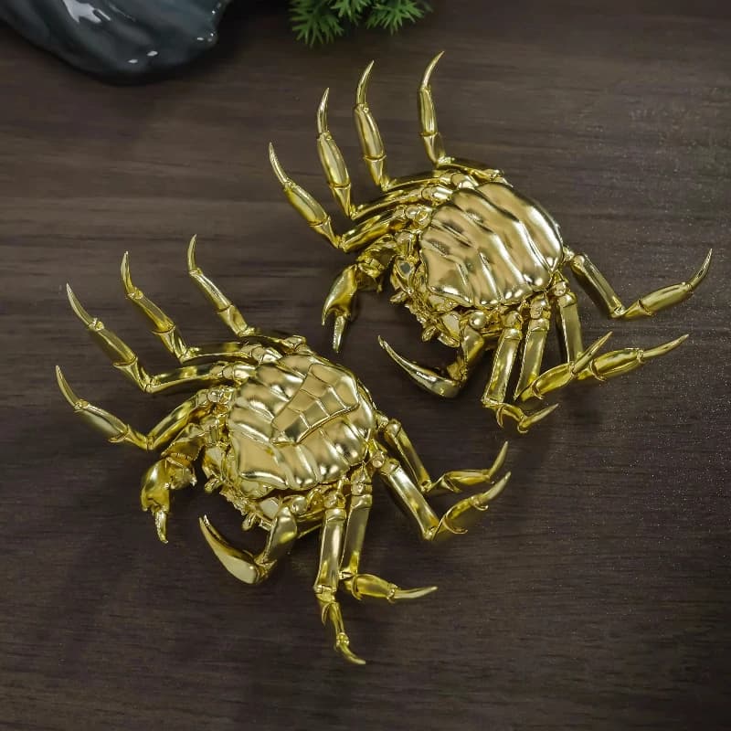 Figurine de crabe articulée