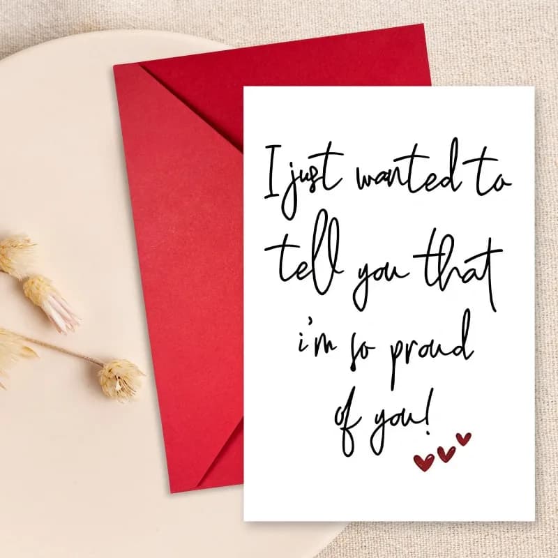 Carte d'encouragement « Je suis si fière de toi » avec enveloppe rouge