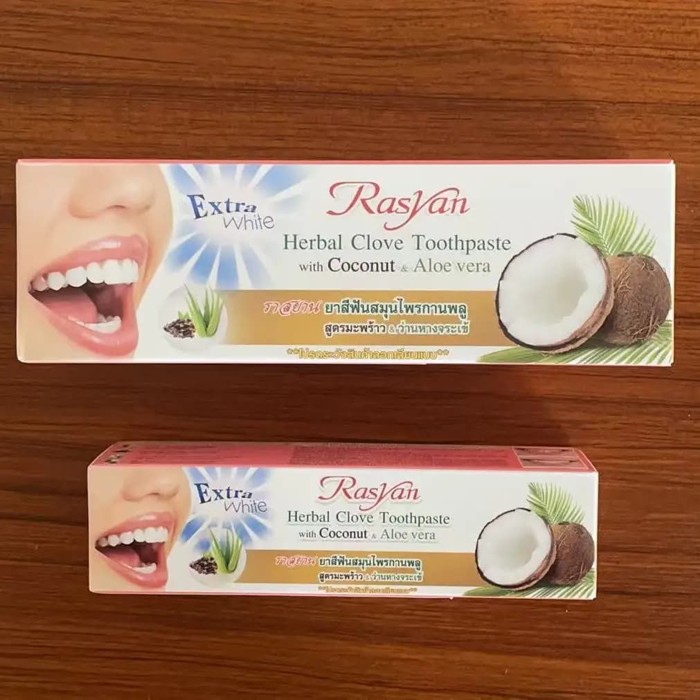 Dentifrice Thaïlandais Rasyan à la Clou de Girofle et à l'Huile de Coco pour l'Élimination des Taches, le Contrôle du Tartre et une Haleine Fraîche