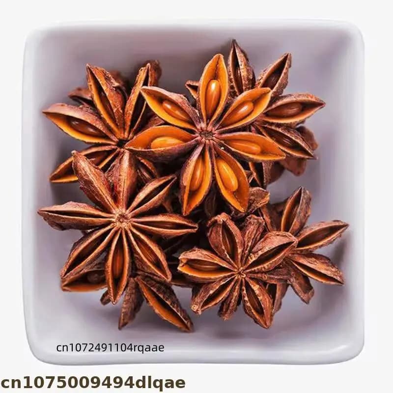 Épices naturelles pures de haute qualité : bâtonnets d'anis étoilé et de cannelle pour l'aromathérapie, les loisirs créatifs et la décoration de la maison et des mariages