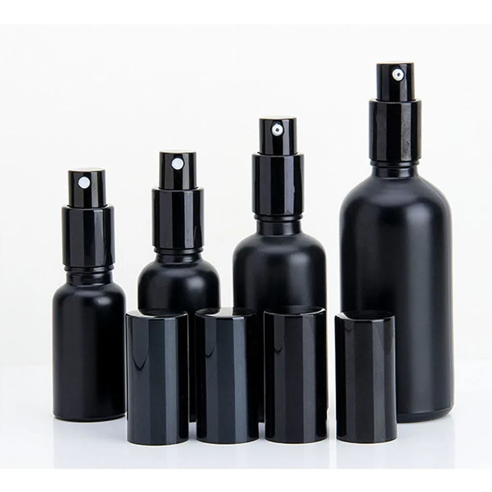 Flacon pulvérisateur d'huile essentielle de 15 ml, 30 ml, 100 ml, pulvérisateur de parfum noir / pompe à lotion, flacons en verre vides rechargeables, shampoing en vrac